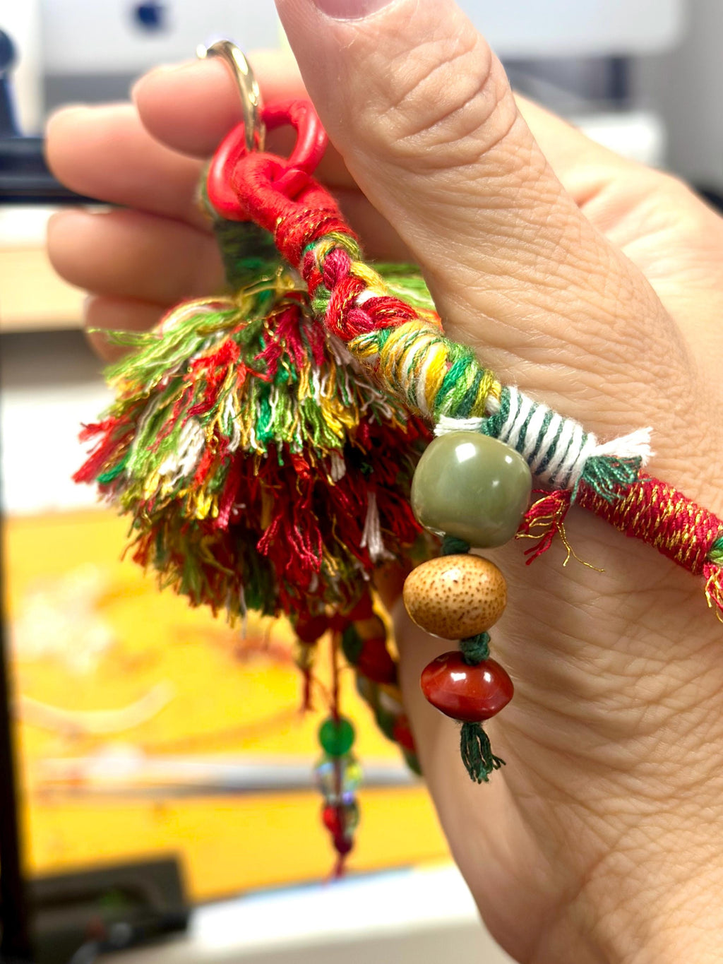 Handmade Macrame Phone Strap, Christmas Colour mobile Lanyard, Gift for Her, Phone Wristlet