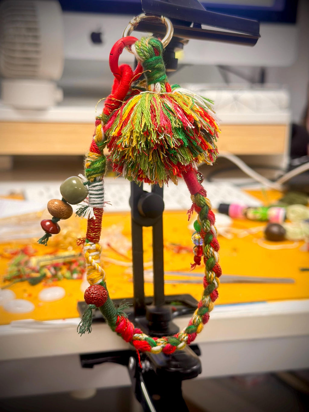 Handmade Macrame Phone Strap, Christmas Colour mobile Lanyard, Gift for Her, Phone Wristlet
